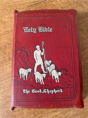 Red "Holy Bible - The Good Shepherd" Faux Leather Cover (Read) Vintage C/1941